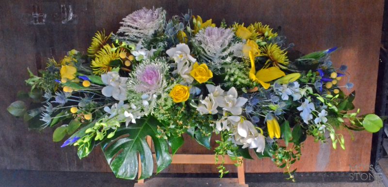 casket flowers